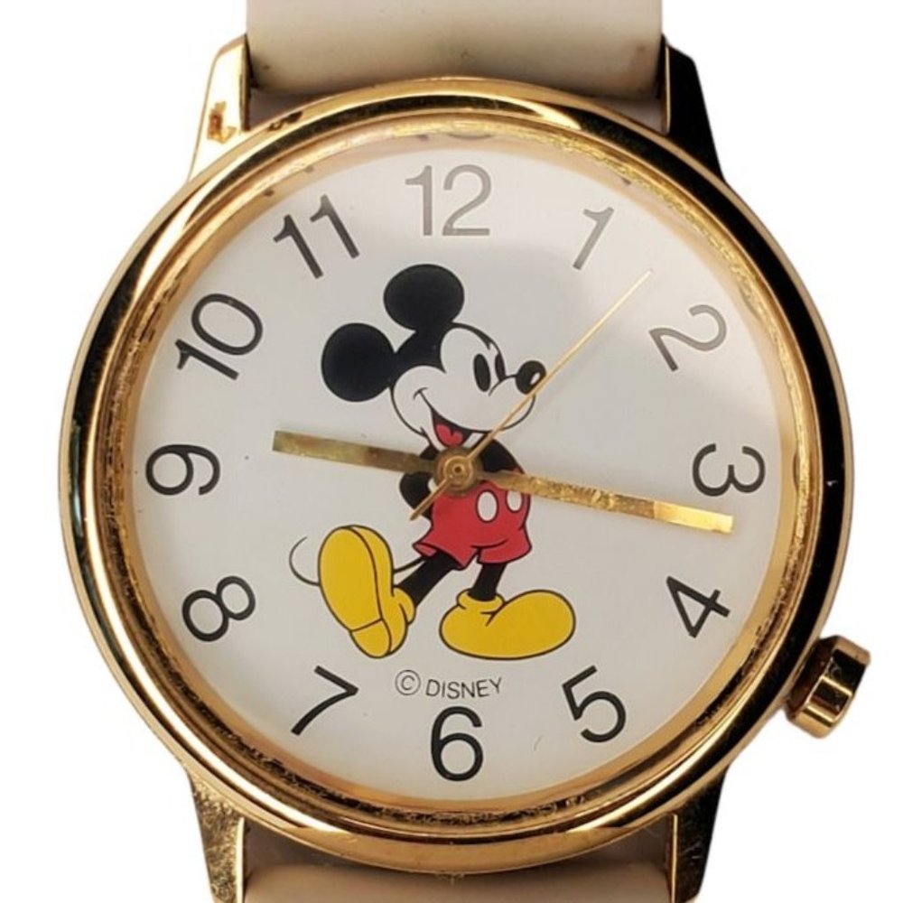 VTG Mickey Mouse Watch Ladies Gold Tone Round Exclusively Walt Disney Company